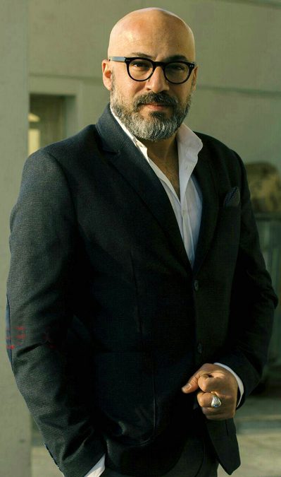 امیر آقایی در استایل رسمی