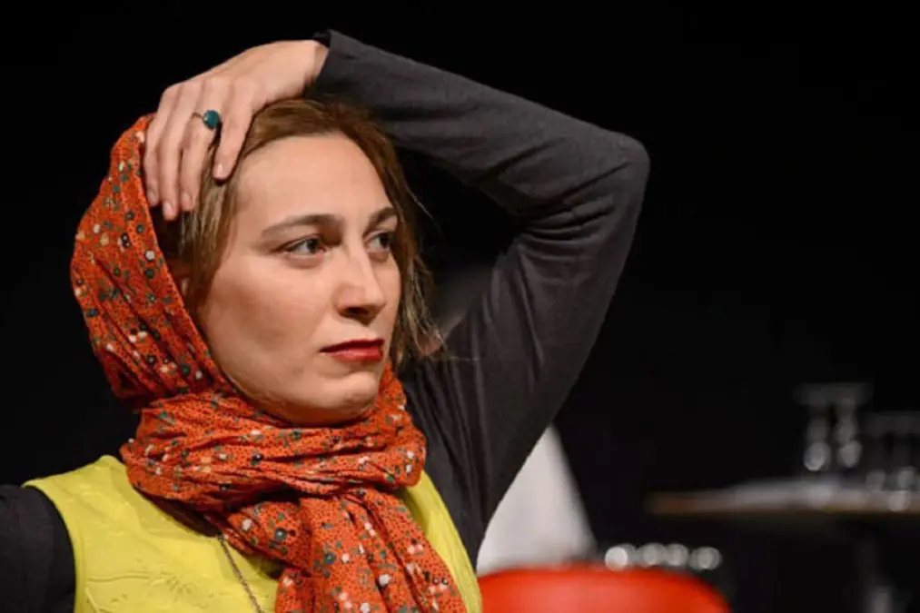 نگاهی به زندگی فلامک جنیدی؛ از دانشکده هنر و معماری تا نویسندگی در لندن