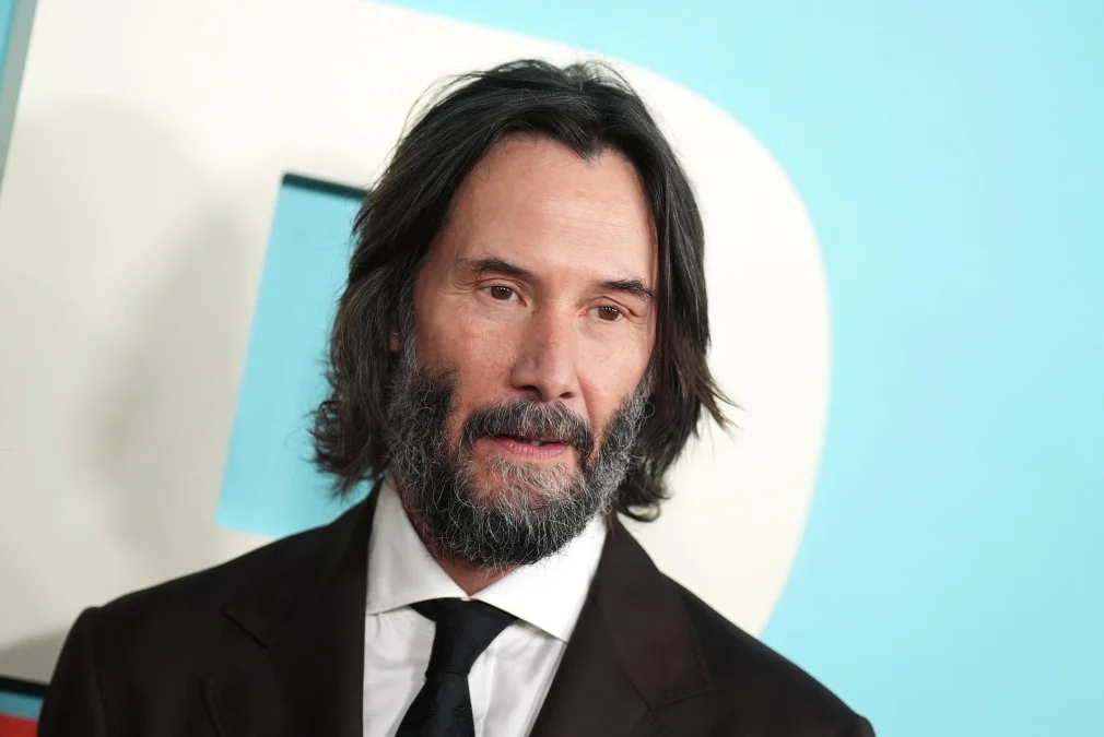 کیانو ریوز؛ مردی که ۸۰ میلیون دلار بخشید، با مترو رفت و هنوز محبوب‌ترین چهره هالیوود است - تصویر ۴ - حاشیه‌ها