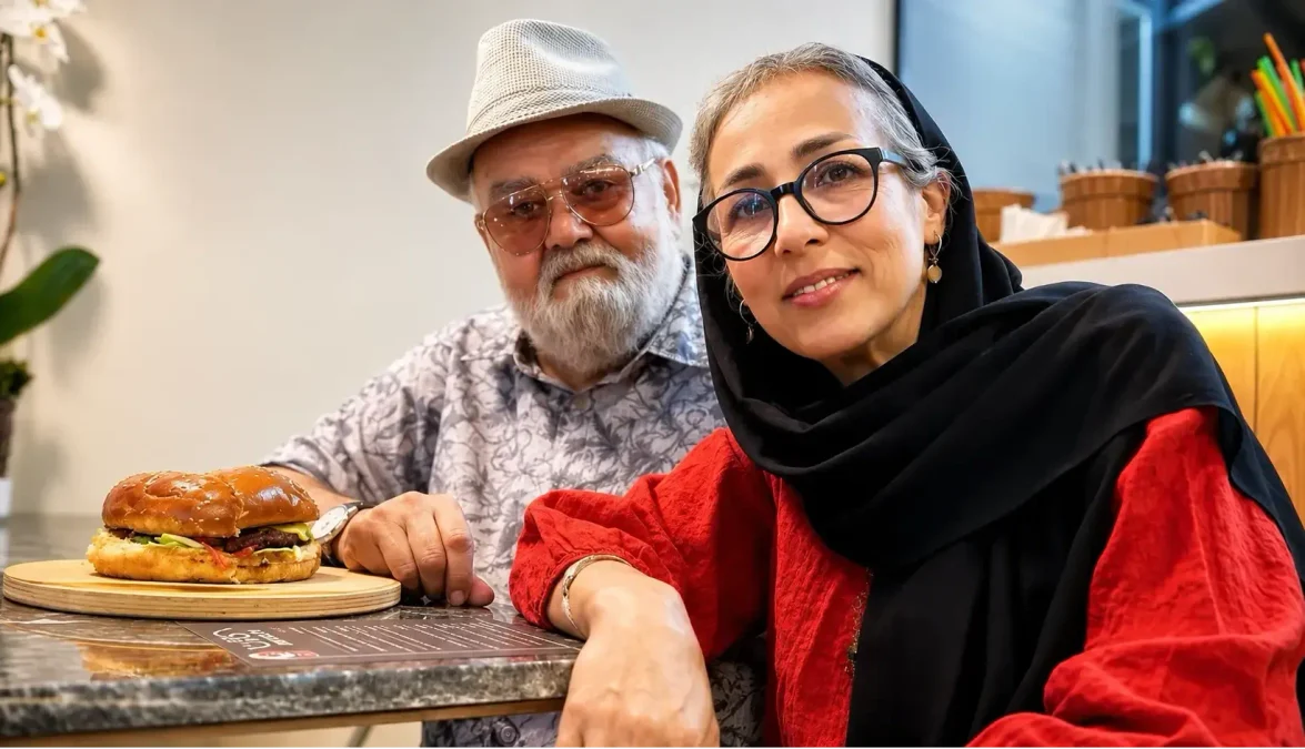 از فروش النگوهای مادر تا دو سیمرغ بلورین؛ مسیر اکبر عبدی - تصویر ۴