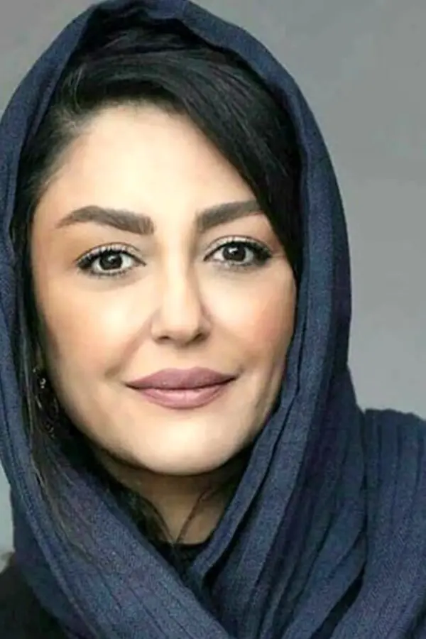 چرا شقایق فراهانی در ۲۰ سالگی مادر شد؟