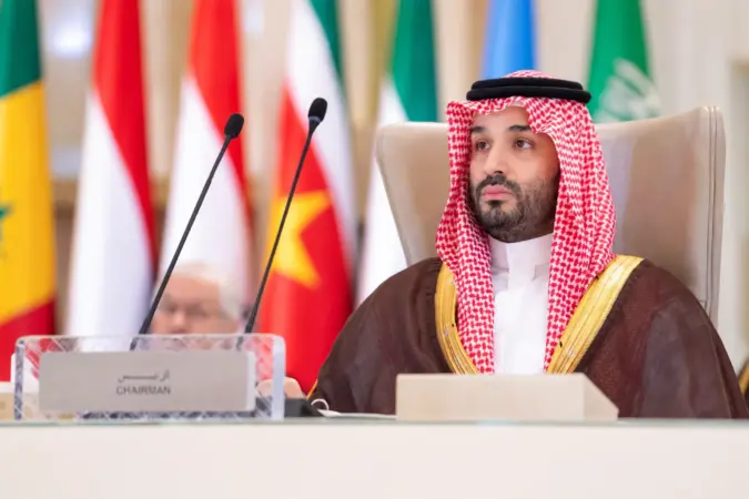 محمد بن سلمان چند سال دارد؟ راز همسر اول، همسر دوم و ثروت نجومی‌اش فاش شد! - تصویر شاخص