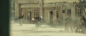 کافه کیان؛ لوکیشن نوستالژیکِ «یل» که حال‌وهوای کافه‌های قدیمی را زنده کرد - تصویر مقاله - وب‌گردی
