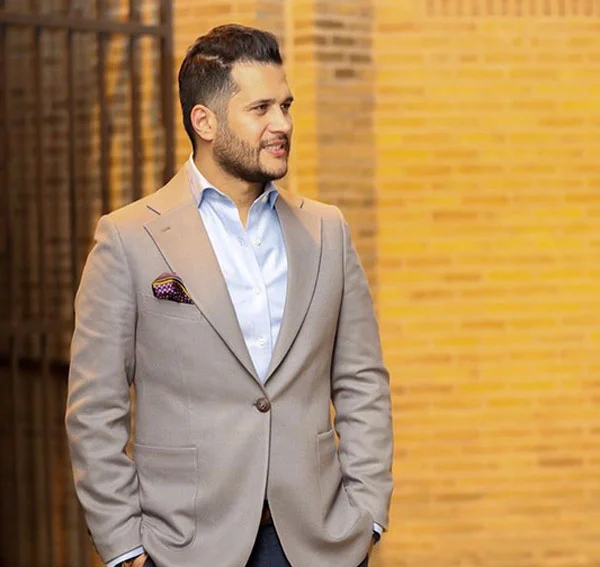 بیوگرافی سیاوش خیرابی 