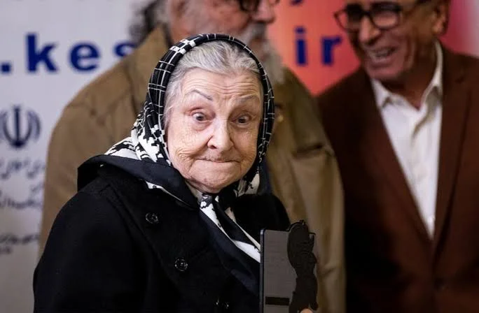آزیتا لاچینی با ۷۰ سال فعالیت هنری هنوز خانه ندارد؟ - تصویر ۲ - نوستالژی