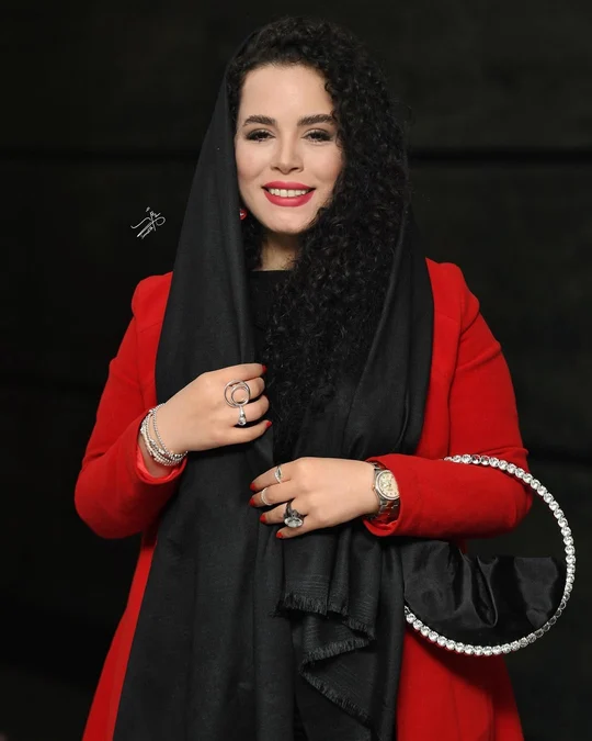 چرا ملیکا شریفی‌نیا شایعه مهاجرت را تکذیب کرد؟ - تصویر ۶ - حاشیه‌ها