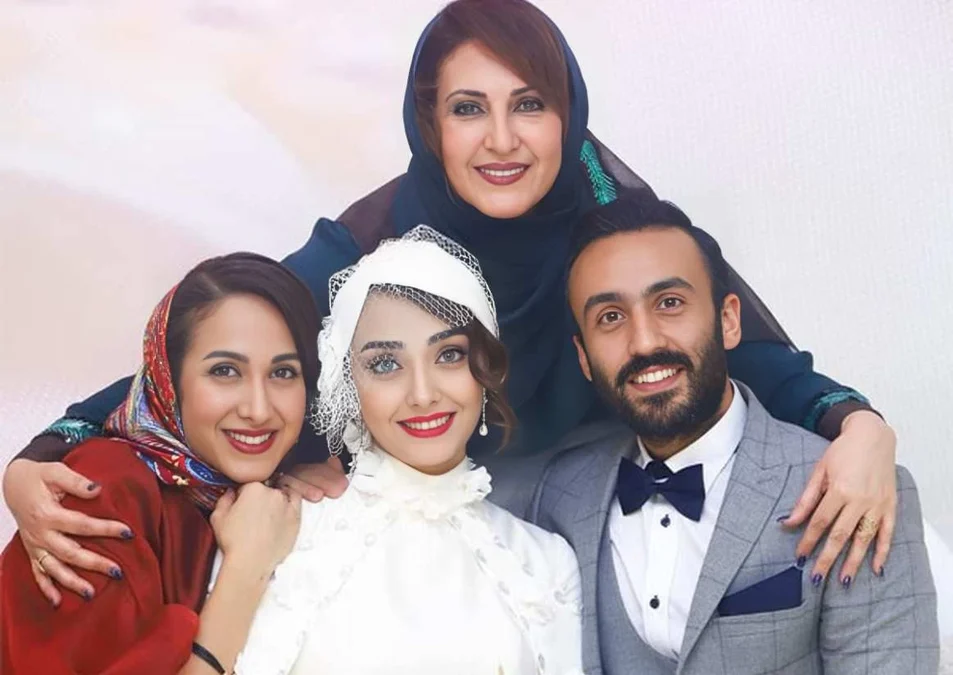 فاطمه گودرزی؛ از تئاتر ۱۳۶۱ تا ازدواج با عبدالرضا گنجی - تصویر ۳ - حاشیه‌ها
