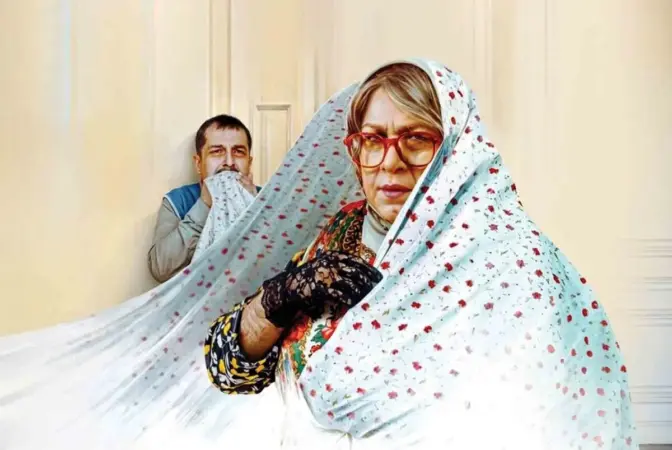وقتی «زن‌پوشی عطاران»، بیشتر از «زجر شوتی‌ها» و «اشک اعدامی‌ها» می‌فروشد/ اکران ۱۸۲ میلیاردی نیمهٔ مهر ۱۴۰۵ در تسخیر «خانوم‌والده» - تصویر شاخص