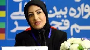 نگاهی به کارنامه نیلوفر محمودی؛ بازیگری که ترجیح داد در حاشیه بماند